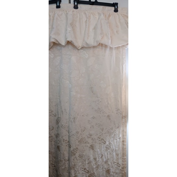 The Unbranded Brand Other - Vintage Damask Shower Curtain Coastal Seashells Cream Texture Fabric 90s Neutral